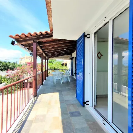 Casa Lagoo * Porto Heli